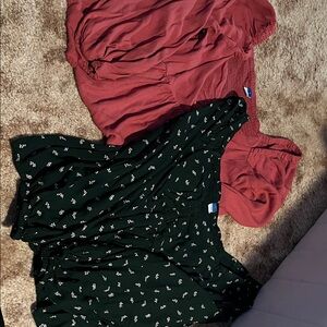 Old Navy Red and Green Women's Tops